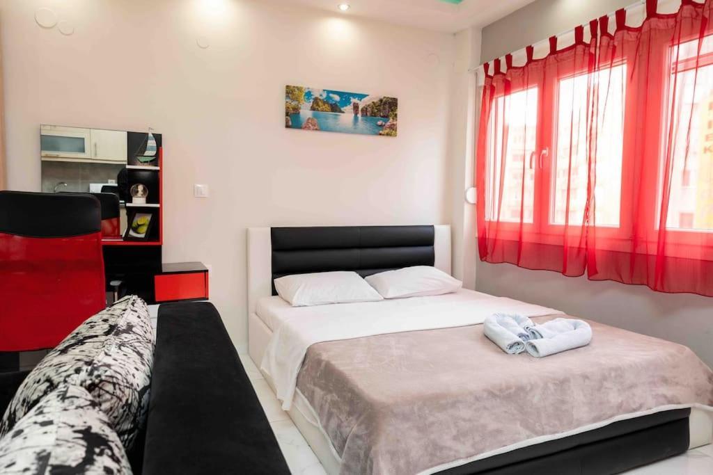 Luxury Studio In Downtown Thessaloniki Exterior photo